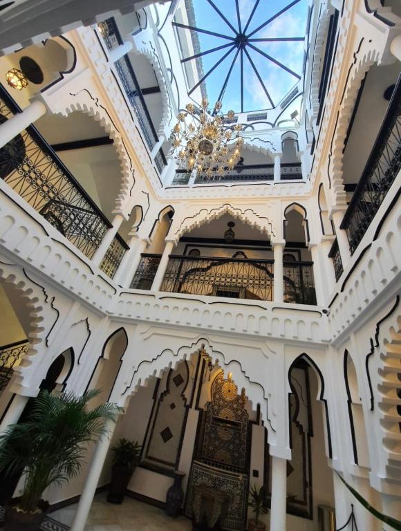 Riad El Palacio & Spa Chefchaouen: 11 Amazing Tips